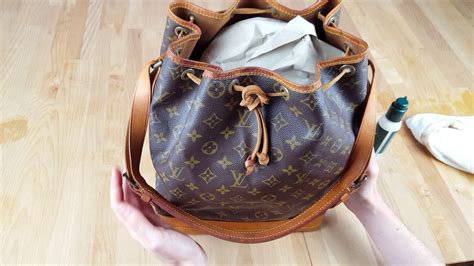 louis vuitton tasche reinigen lassen|Leitfaden für: wie Sie reinigen und pflegen Louis Vuitton.